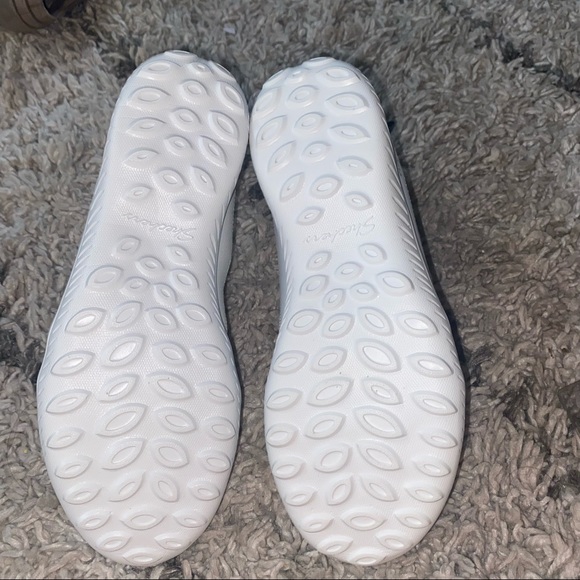 Shoes - Picture 4 of 4